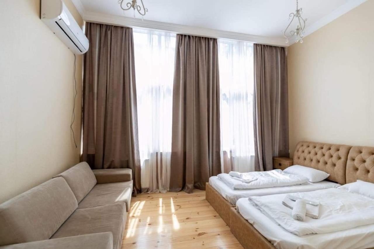 Crypto Hotel Тбилиси Экстерьер фото